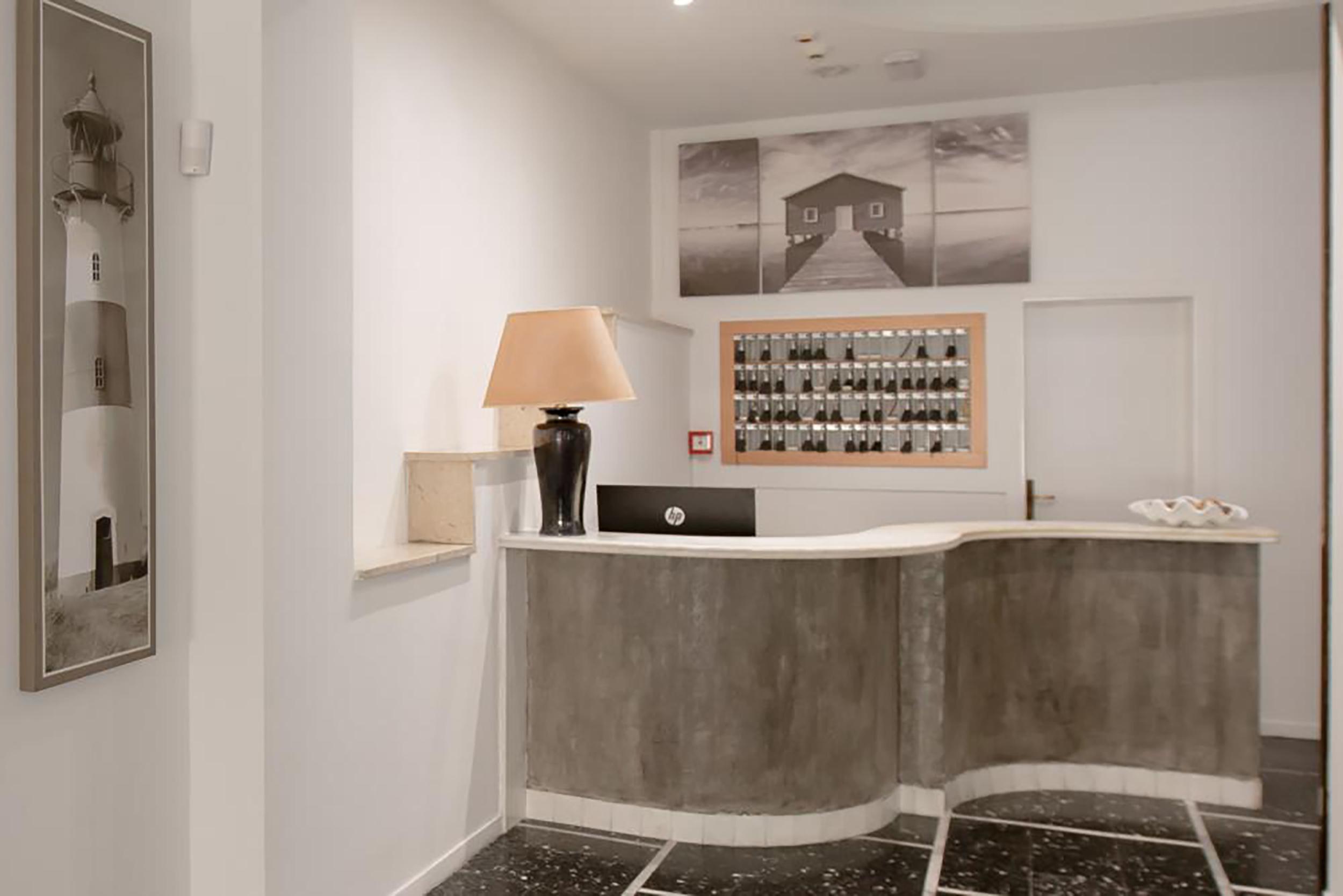 C-Hotels International Cattolica Esterno foto
