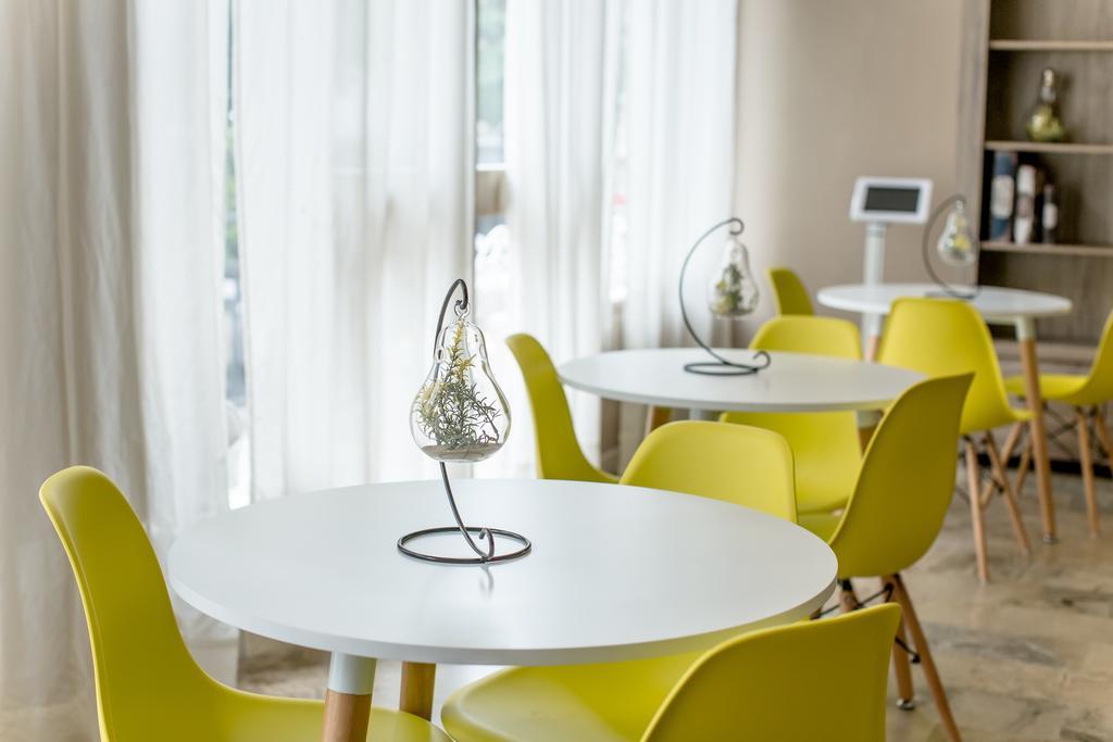 C-Hotels International Cattolica Esterno foto